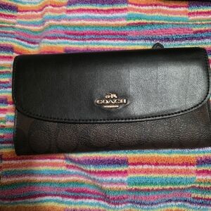 Coach Black and Brown Leather Wallet